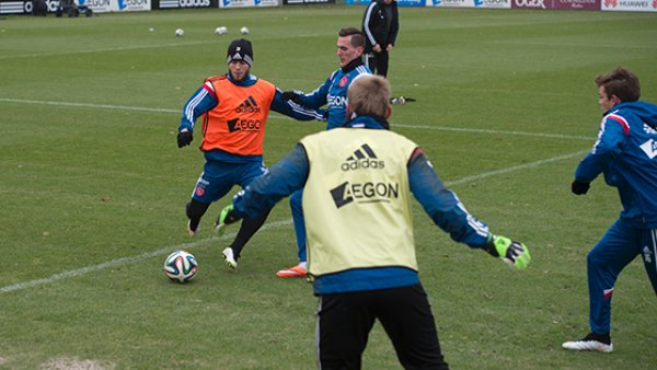 场的巨大影 场的巨大影