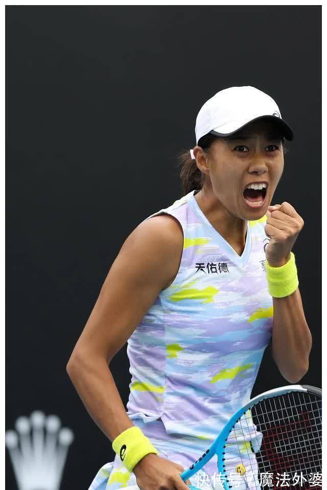 年底接手球 年底接手球